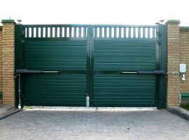Распашные алюминиевые ворота Doorhan (ш*в) 3750х2100, RAL6005,доска купить по низкой цене в городе Геленджик