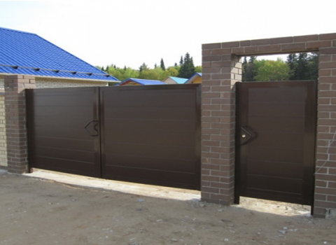 Распашные алюминиевые ворота Doorhan (ш*в) 3960*2050, RAL8017,M-Гофр купить по низкой цене в городе Геленджик